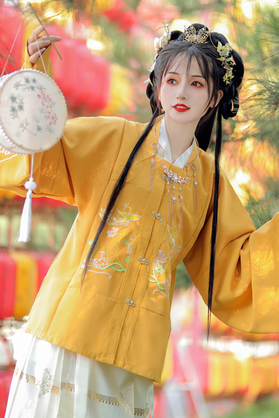 Ming Dynasty Clothing Chinese Style Ma Mian Skirt Hanfu Dress - huaqiu 画秋