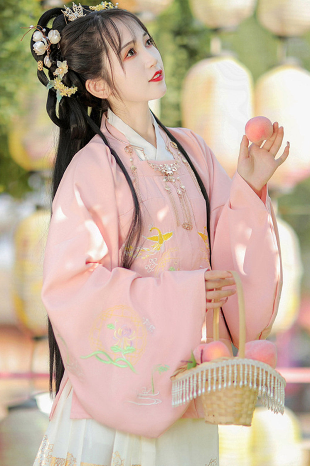 Ming Dynasty Clothing Chinese Style Ma Mian Skirt Hanfu Dress - huaqiu 画秋