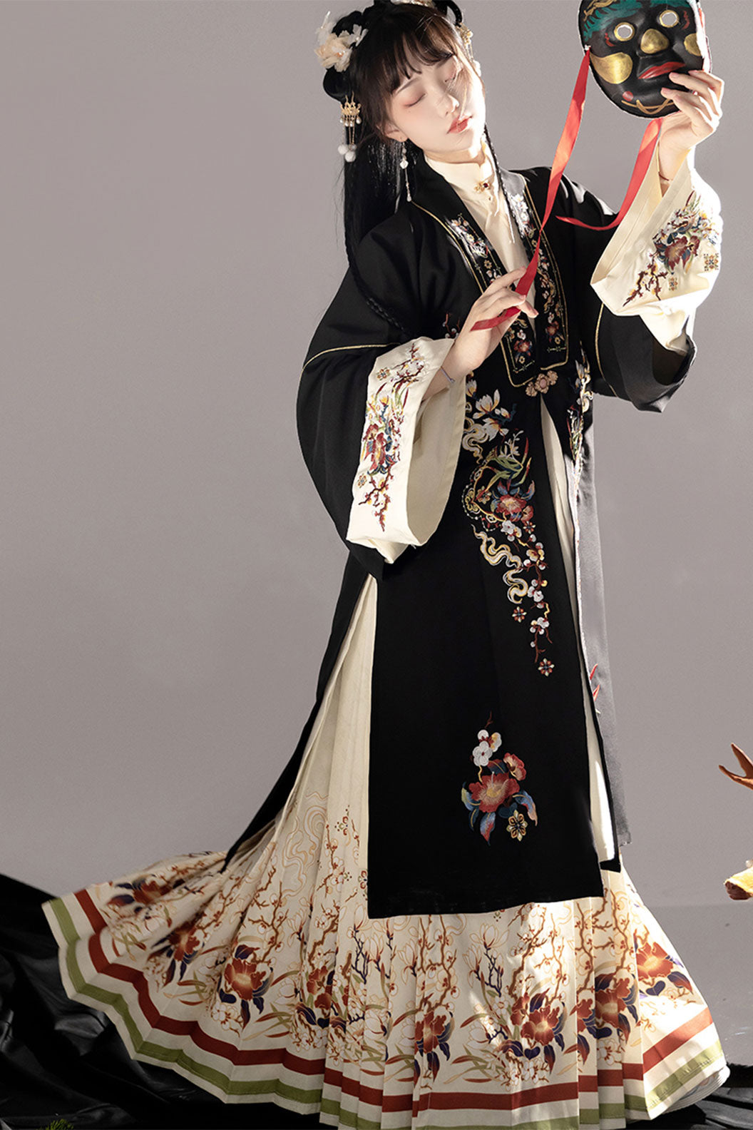 Ming dynasty hanfu long ao robe with mamianqun set hanfu dress for fall and winter - qiongxiaoqun 琼霄裙