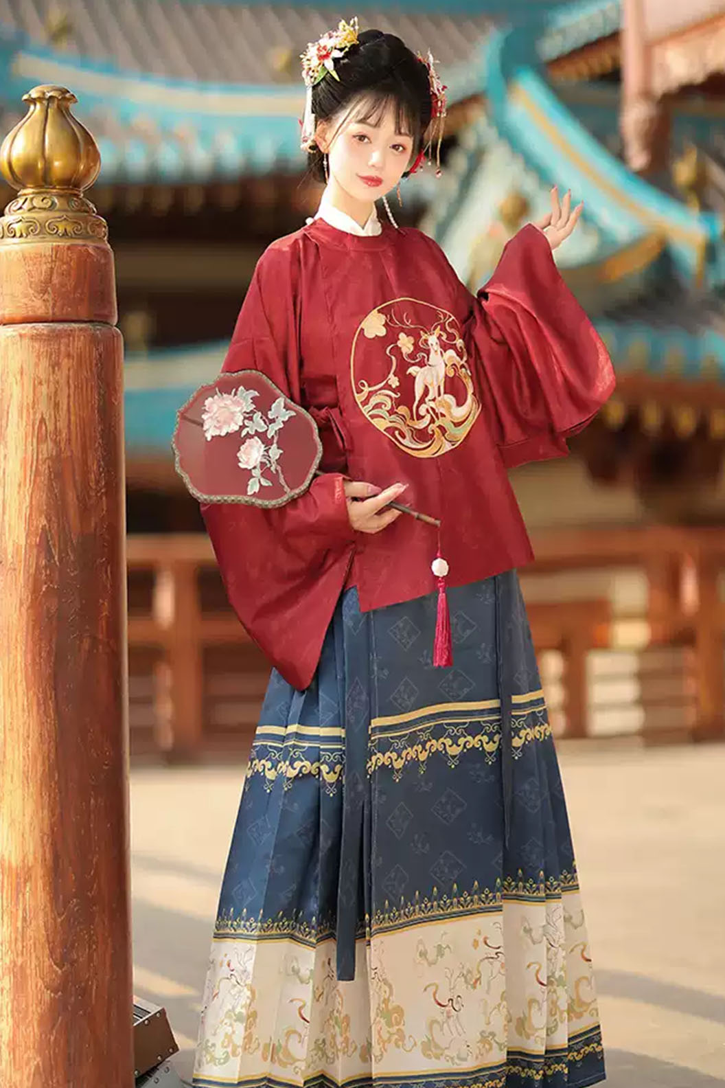 Ming dynasty hanfu mamianqun hanfu dress with round collar cross-collar top -fushengbanri 浮生半日