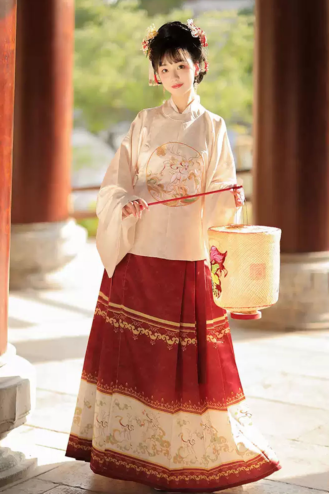 Ming dynasty hanfu mamianqun hanfu dress with round collar cross-collar top -fushengbanri 浮生半日