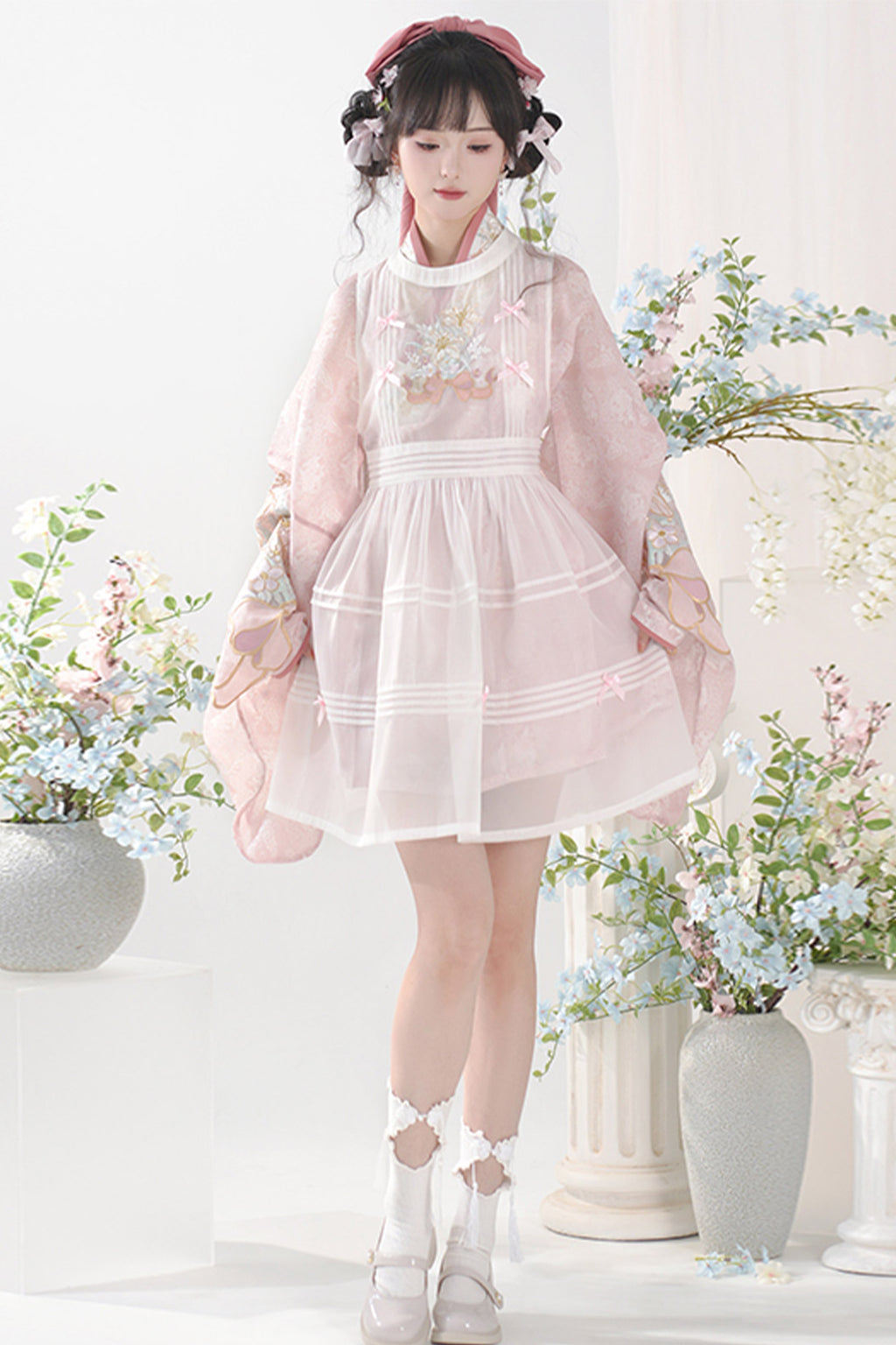Ming Dynasty Women Cross-Collar Pipa Sleeve Mamian Skirt Hanfu dress - yingchun 盈春