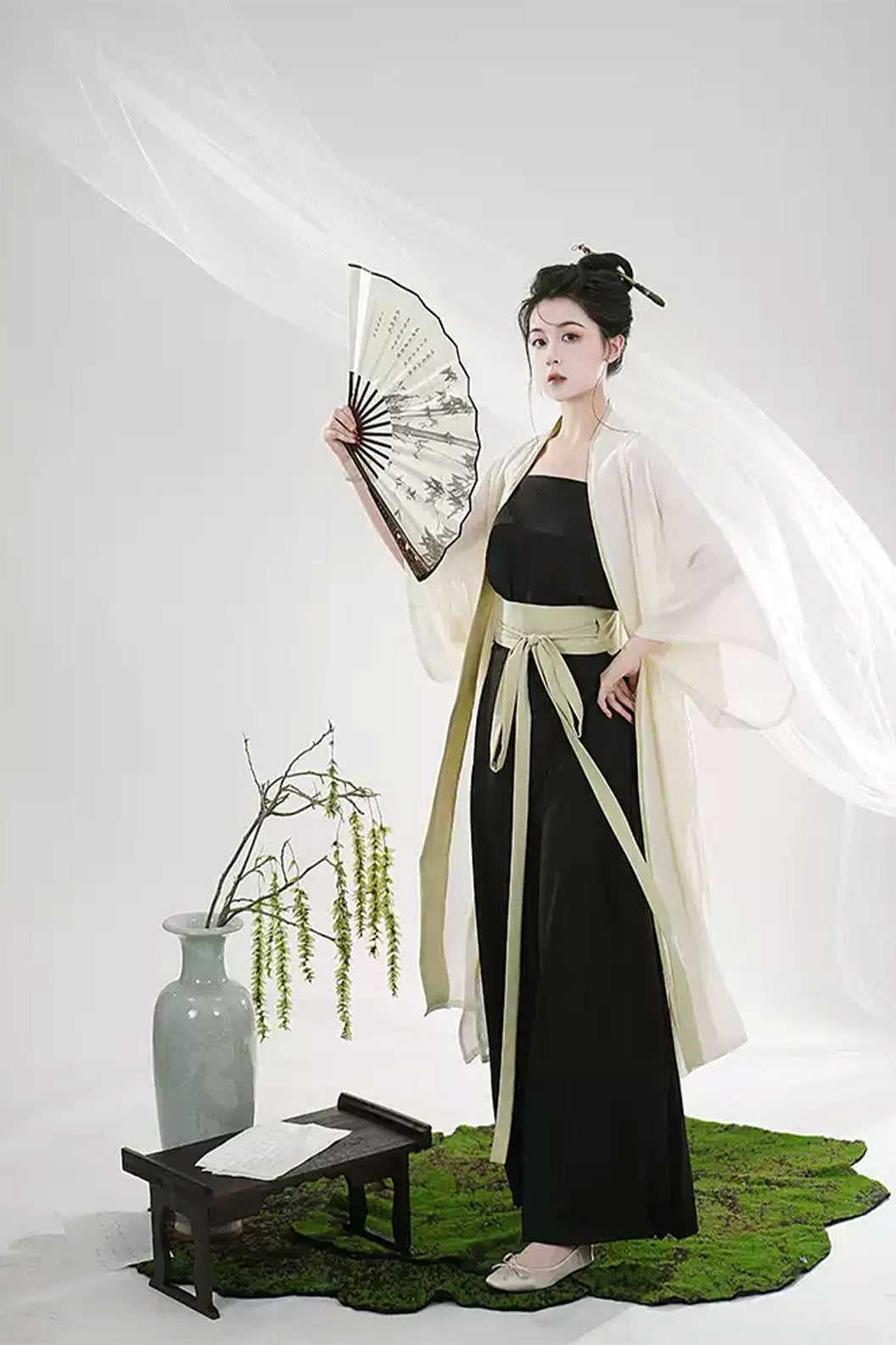 Modern Hanfu  Black with Three-pleated Skirt for Chinese style - mingdai 茗黛