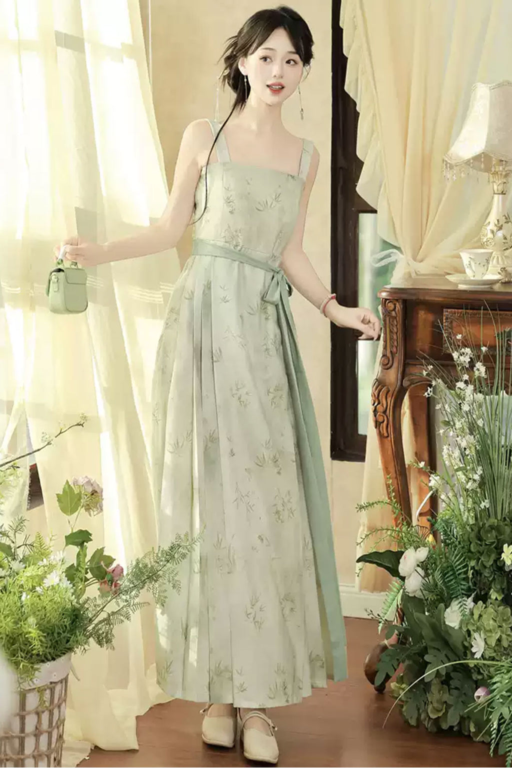 Modern Hanfu Green Embroidered Dress Chinese fashion - fuyezhucui 浮叶竹翠