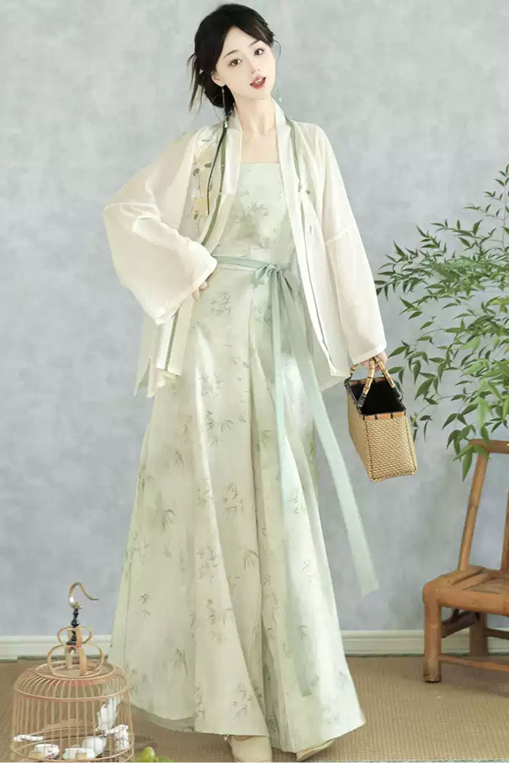 Modern Hanfu Green Embroidered Dress Chinese fashion - fuyezhucui 浮叶竹翠