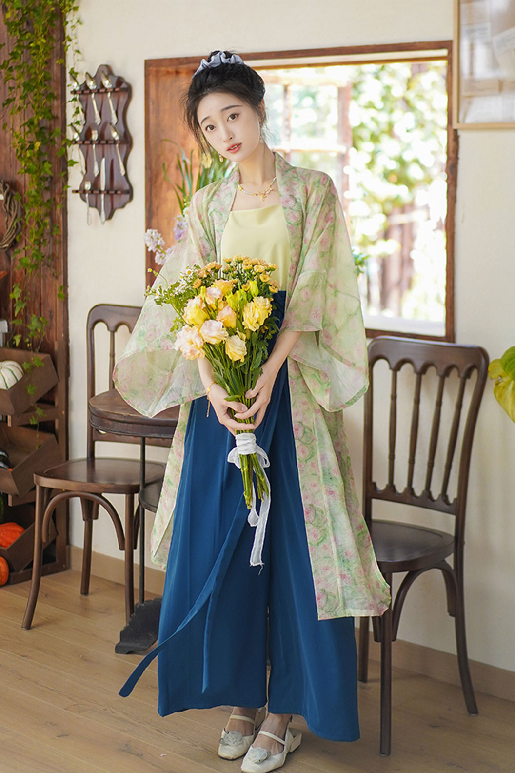 Song dynasty hanfu with eight panel skirt perfect for commuting - xingkong 星空