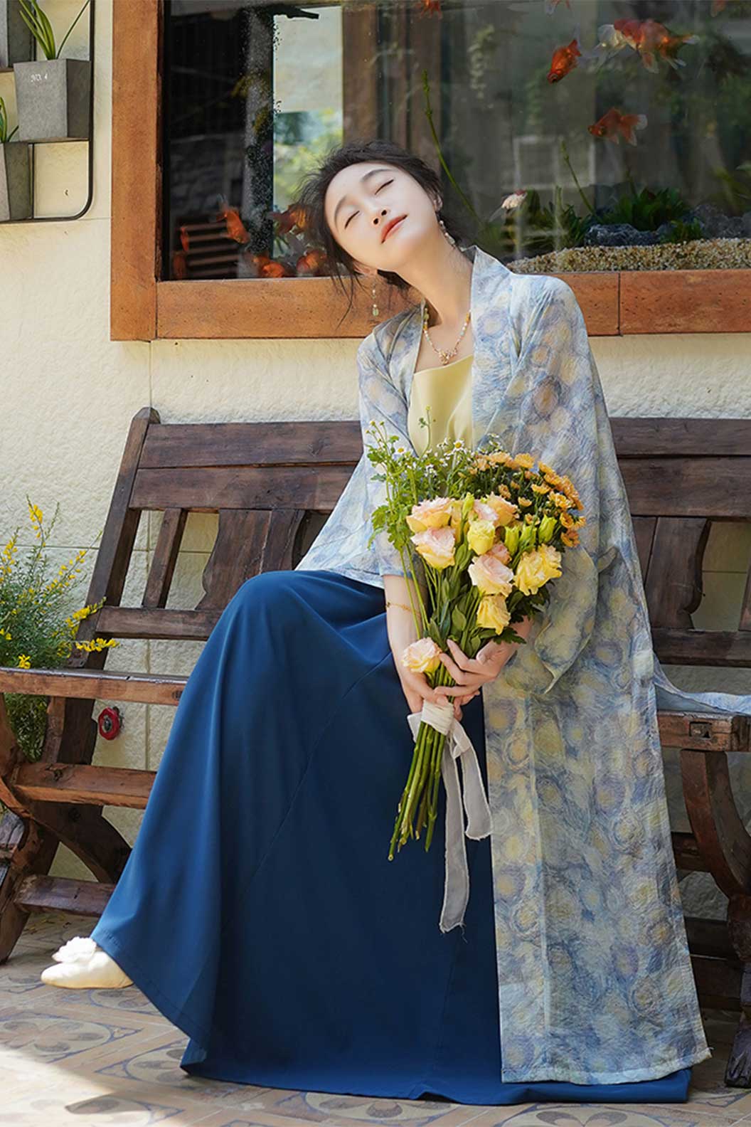 Song dynasty hanfu with eight panel skirt perfect for commuting - xingkong 星空