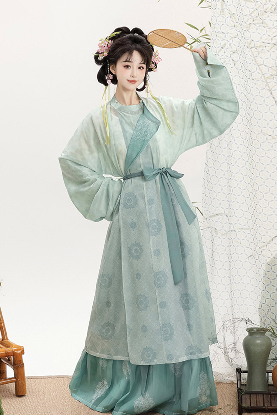 Tang Dynasty Blue Hanfu Dress with Lantern Pants and Pleated Skirt - taohongliulv 桃红柳绿