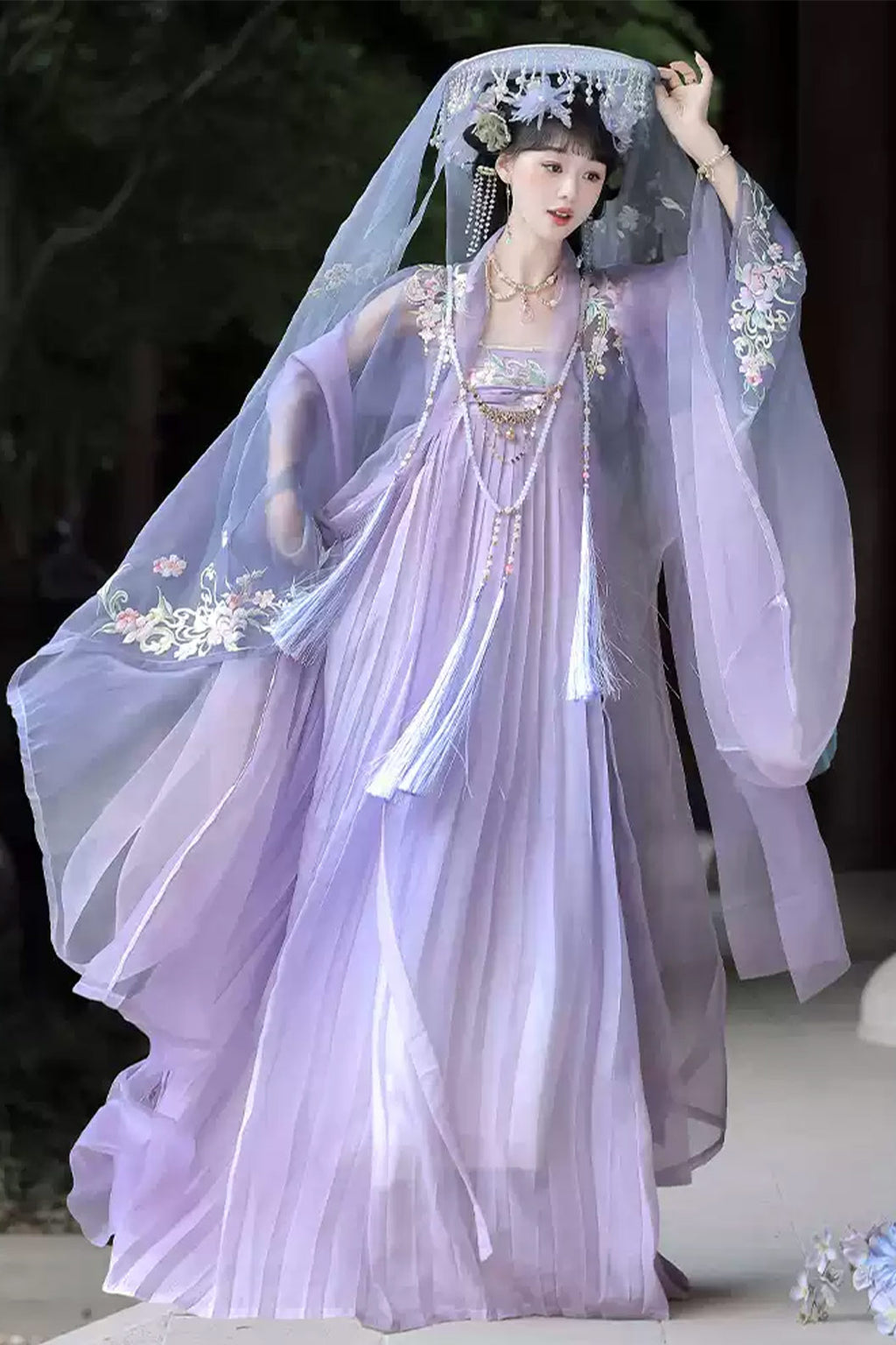 Tang Dynasty Gradient Green Hanfu Dress with Qixiong Ruqun and Wide Sleeves Fairy Style - wuyeshancha 雾野山茶