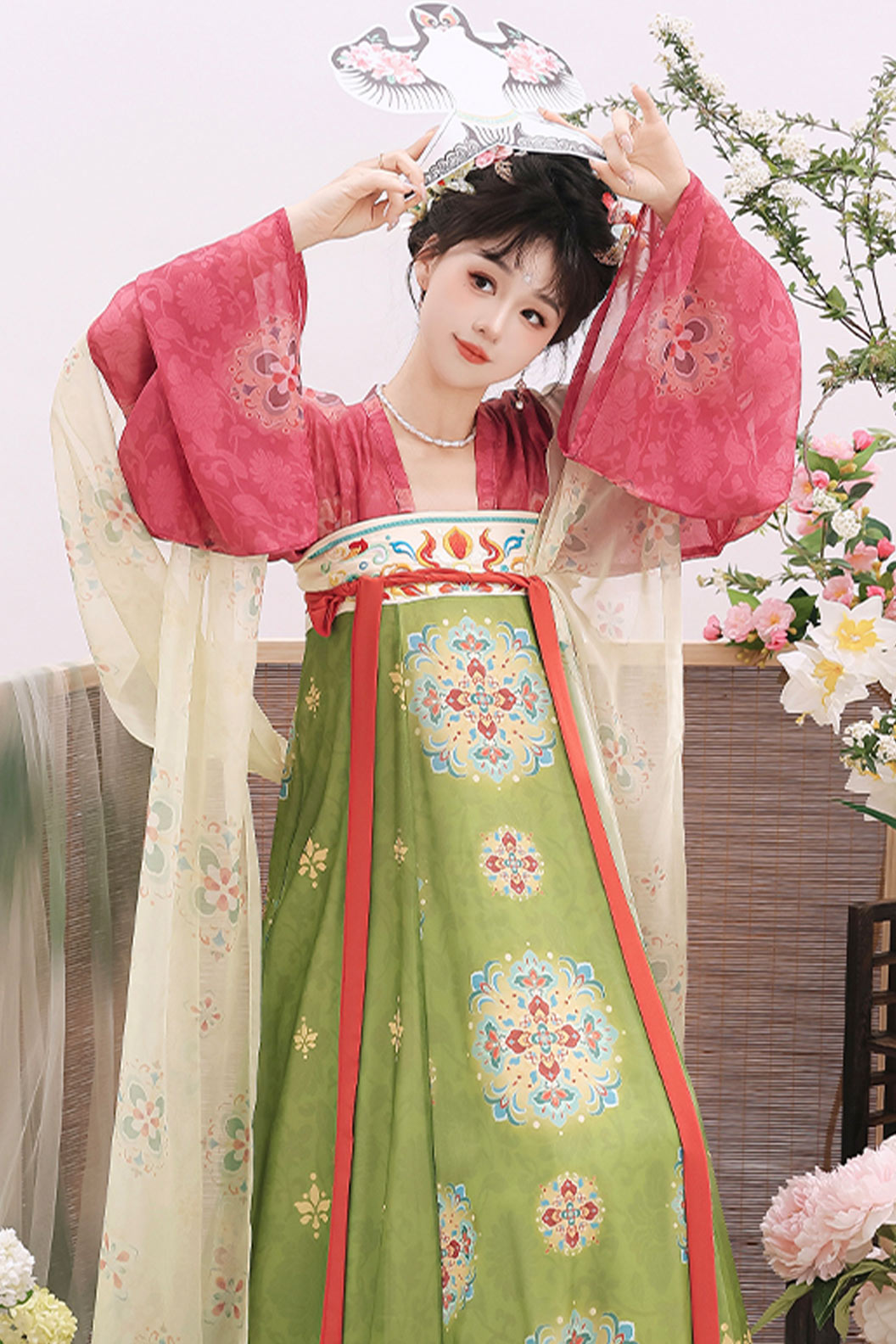 Tang Dynasty Pink Green Hanfu Dress Qixiong Ruqun Embroidered Poqun Dunhuang Style - chunzhixiao 春知晓