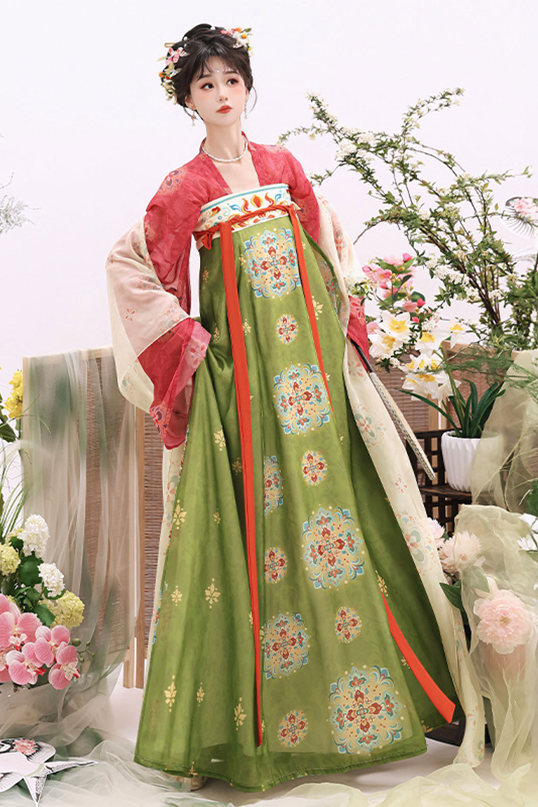 Tang Dynasty Pink Green Hanfu Dress Qixiong Ruqun Embroidered Poqun Dunhuang Style - chunzhixiao 春知晓