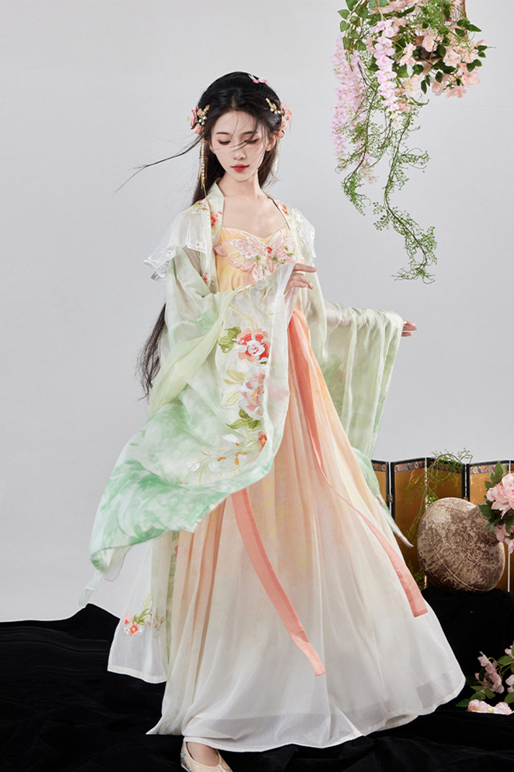 Tang Dynasty Pink Hanfu Dress Hezi Skirt Heavy Embroidery - xidie 戏蝶