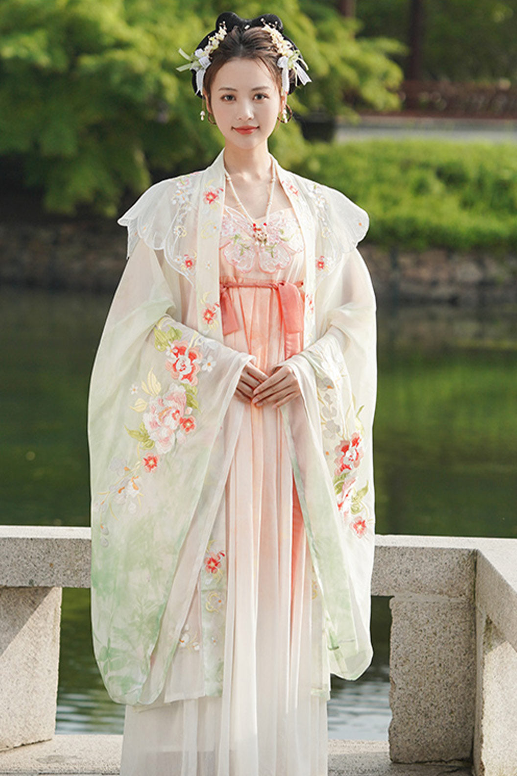 Tang Dynasty Pink Hanfu Dress Hezi Skirt Heavy Embroidery - xidie 戏蝶