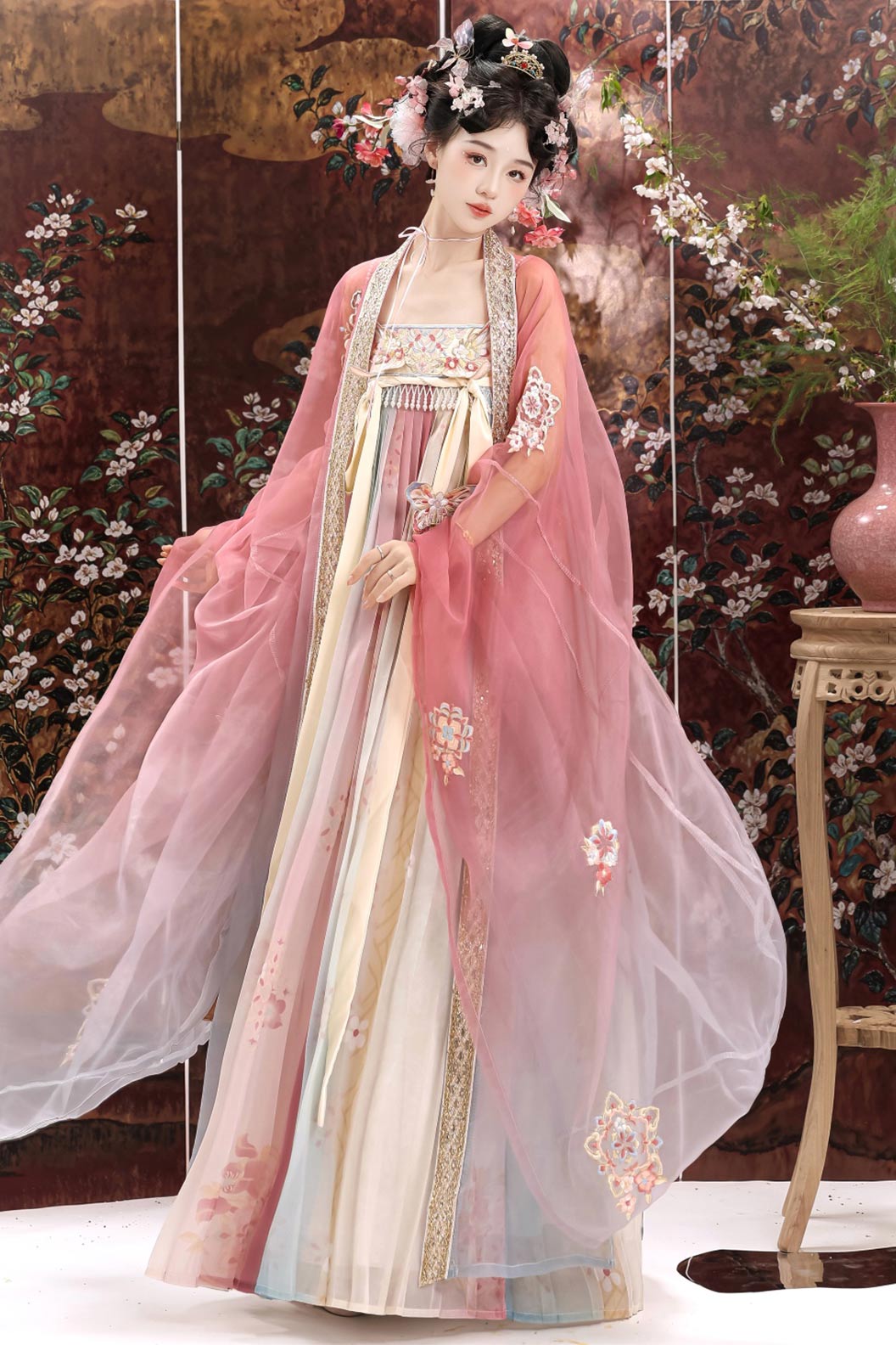 Tang Dynasty Qi Xiong Ruqun Embroidered Wide Sleeve Hanfu Dress - fuchunyan 赴春宴