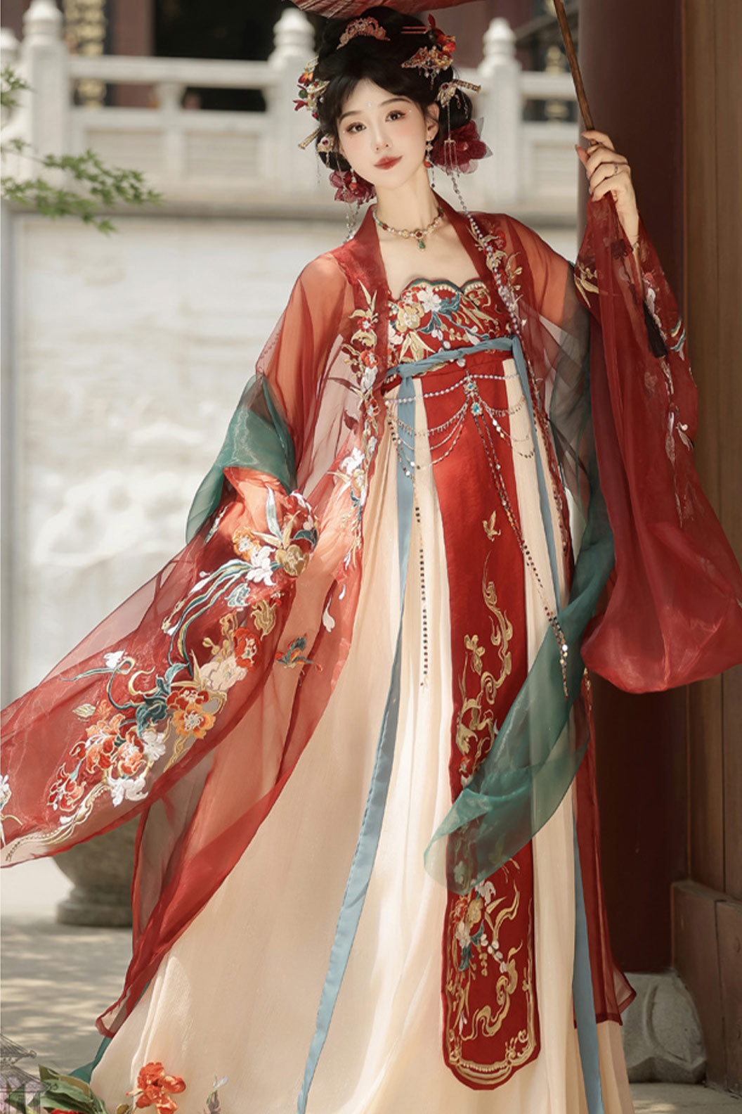 Tang Dynasty Red Hanfu Dress with Hezi Skirt and Heavy Embroidery - ruyijinchai 如意金钗