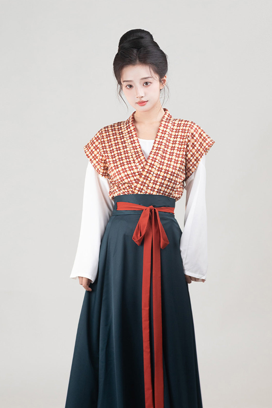 Tang Dynasty Three Color Hanfu Dress Waist High Broken Skirt Beizi Coat - yuhouhuayuan 雨后花园