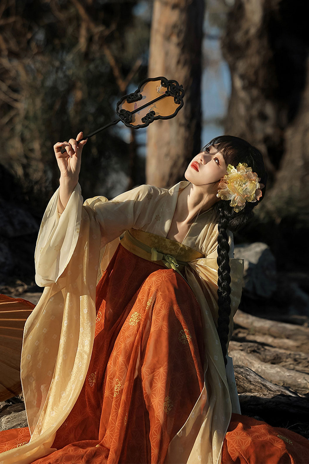 Tang Dynasty Three Color Hanfu Dress with Qixiong Ruqun and Restorative Style - fuguang 浮光
