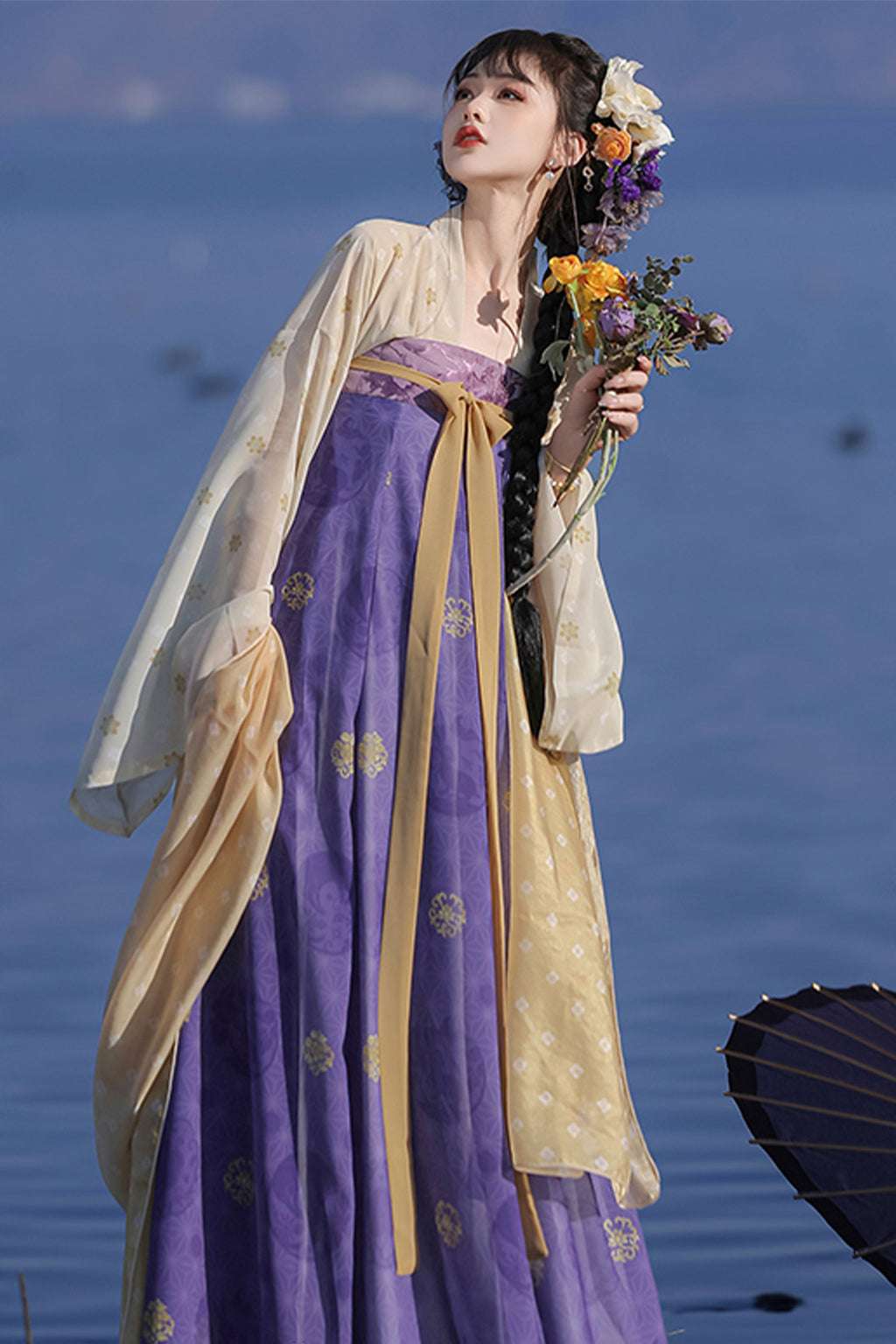 Tang Dynasty Three Color Hanfu Dress with Qixiong Ruqun and Restorative Style - fuguang 浮光