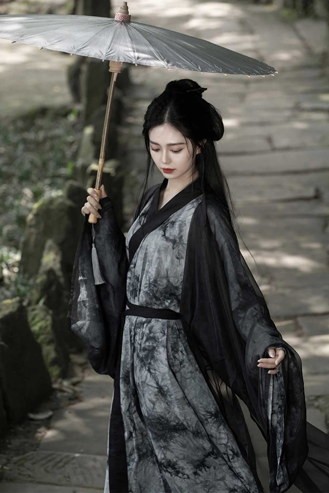 Wei Jin Dynasty Hanfu Black Hanfu Dress with Wide Sleeve Shirt - moran 墨染