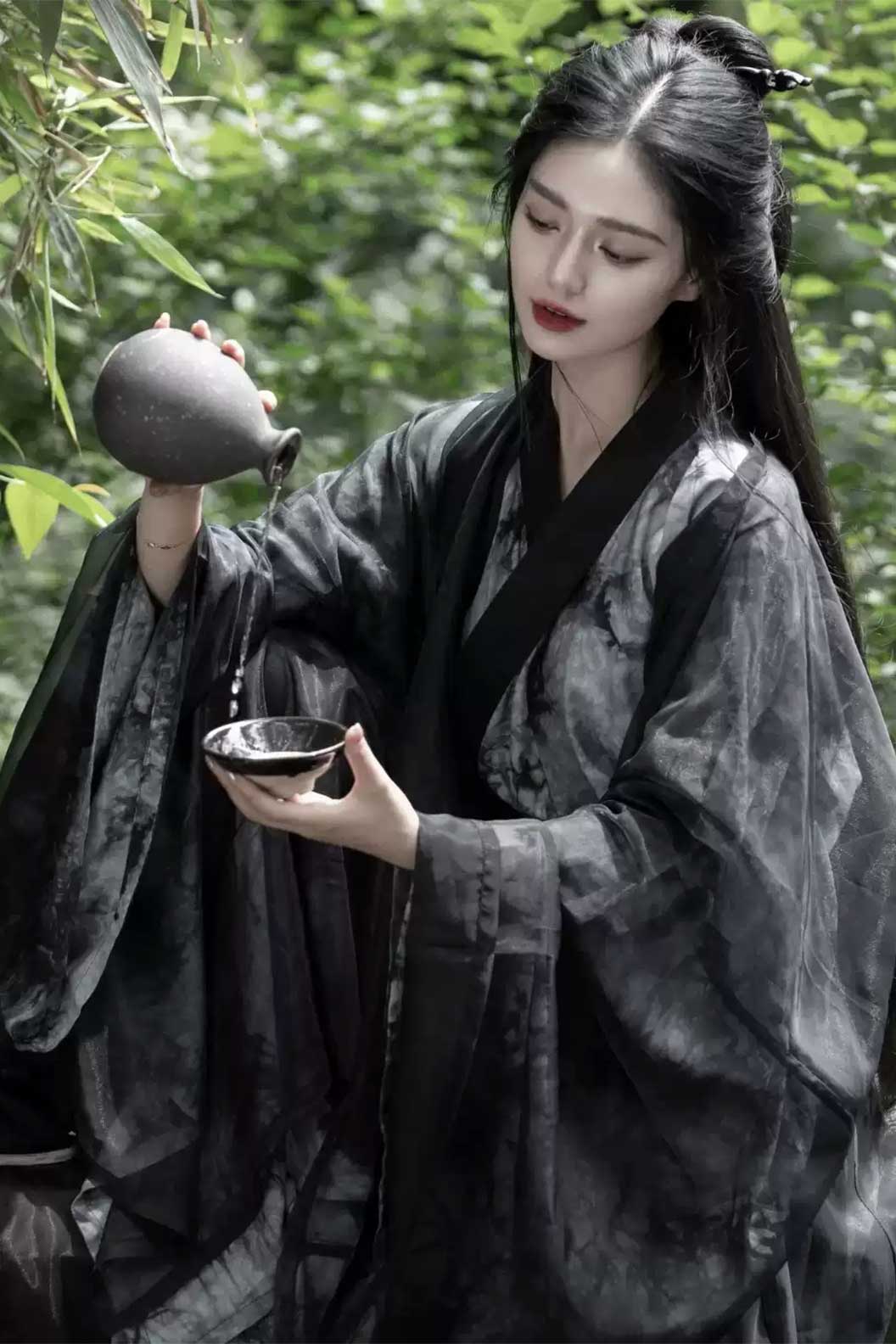 Wei Jin Dynasty Hanfu Black Hanfu Dress with Wide Sleeve Shirt - moran 墨染
