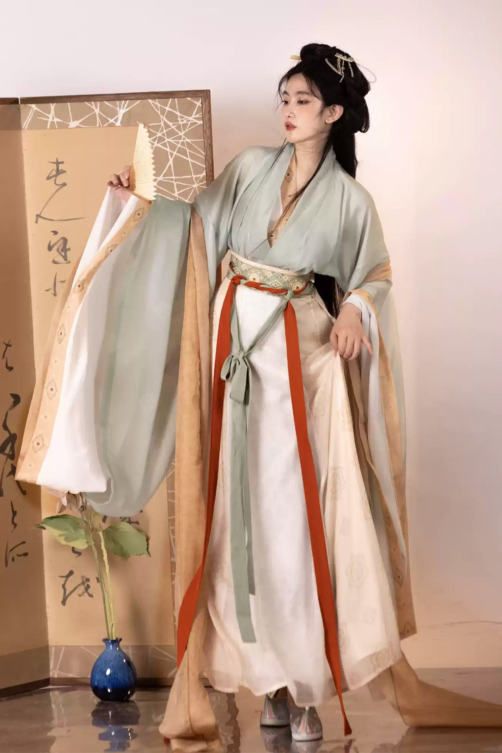 Wei Jin Dynasty Jiaoling Wide Sleeve Qiyao Floral Poqun Hanfu dress - liuxiachang 流霞裳