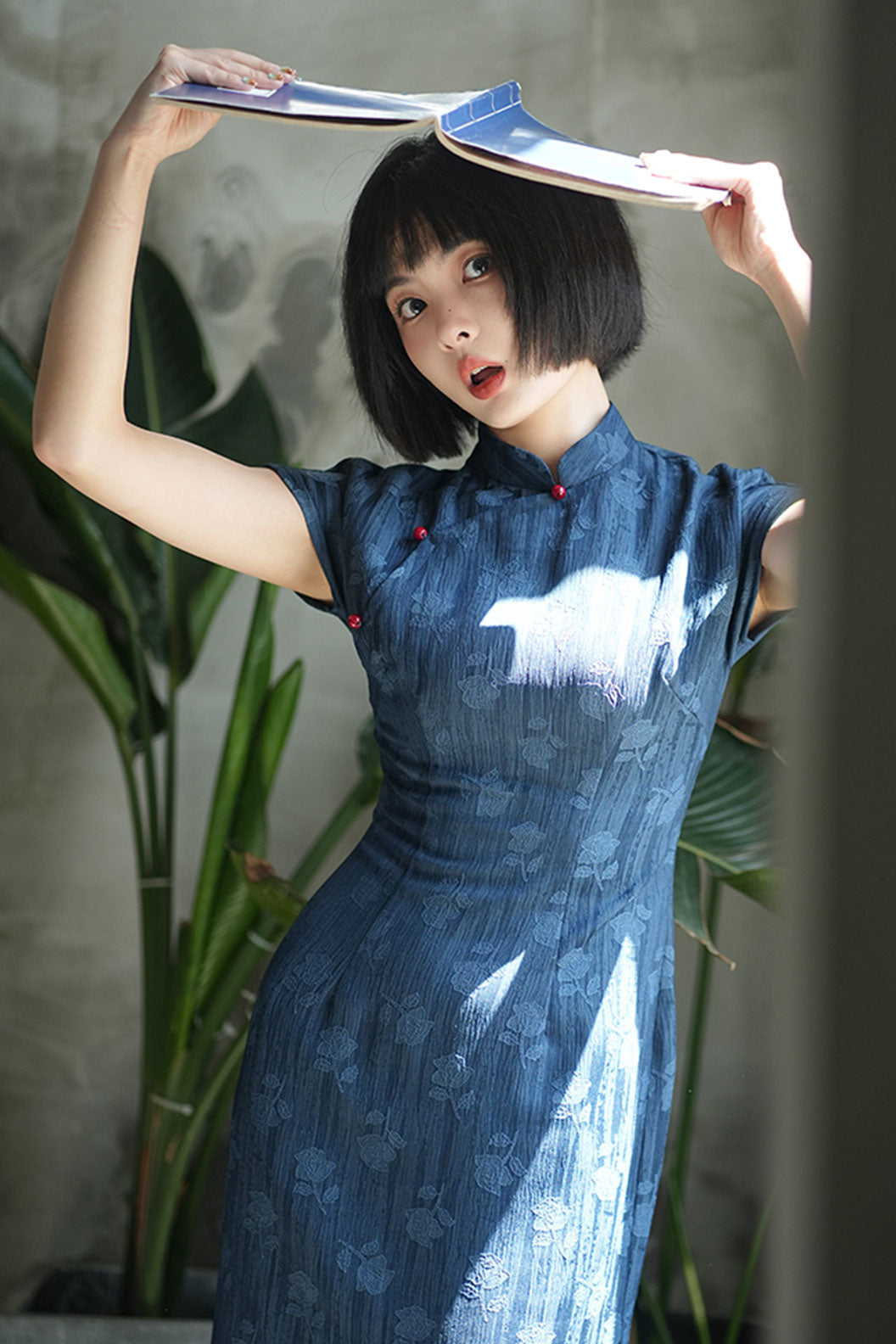 Cheongsam Qipao Blue Short Sleeve Republican Style for Casual Wear - yizhiqinsu 一纸情愫