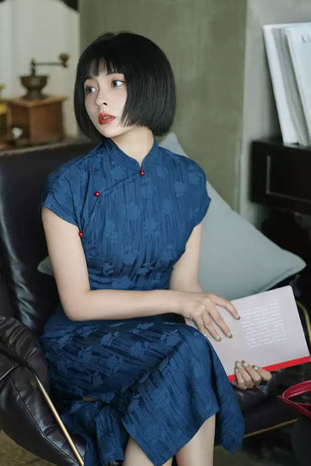 Cheongsam Qipao Blue Short Sleeve Republican Style for Casual Wear - yizhiqinsu 一纸情愫