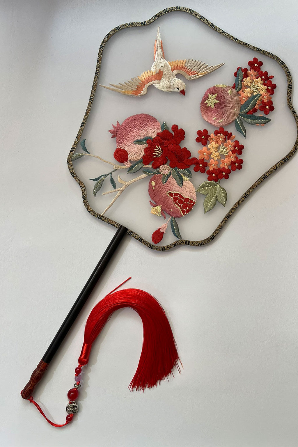 Chinese hand fan with new classical embroidery for qipao