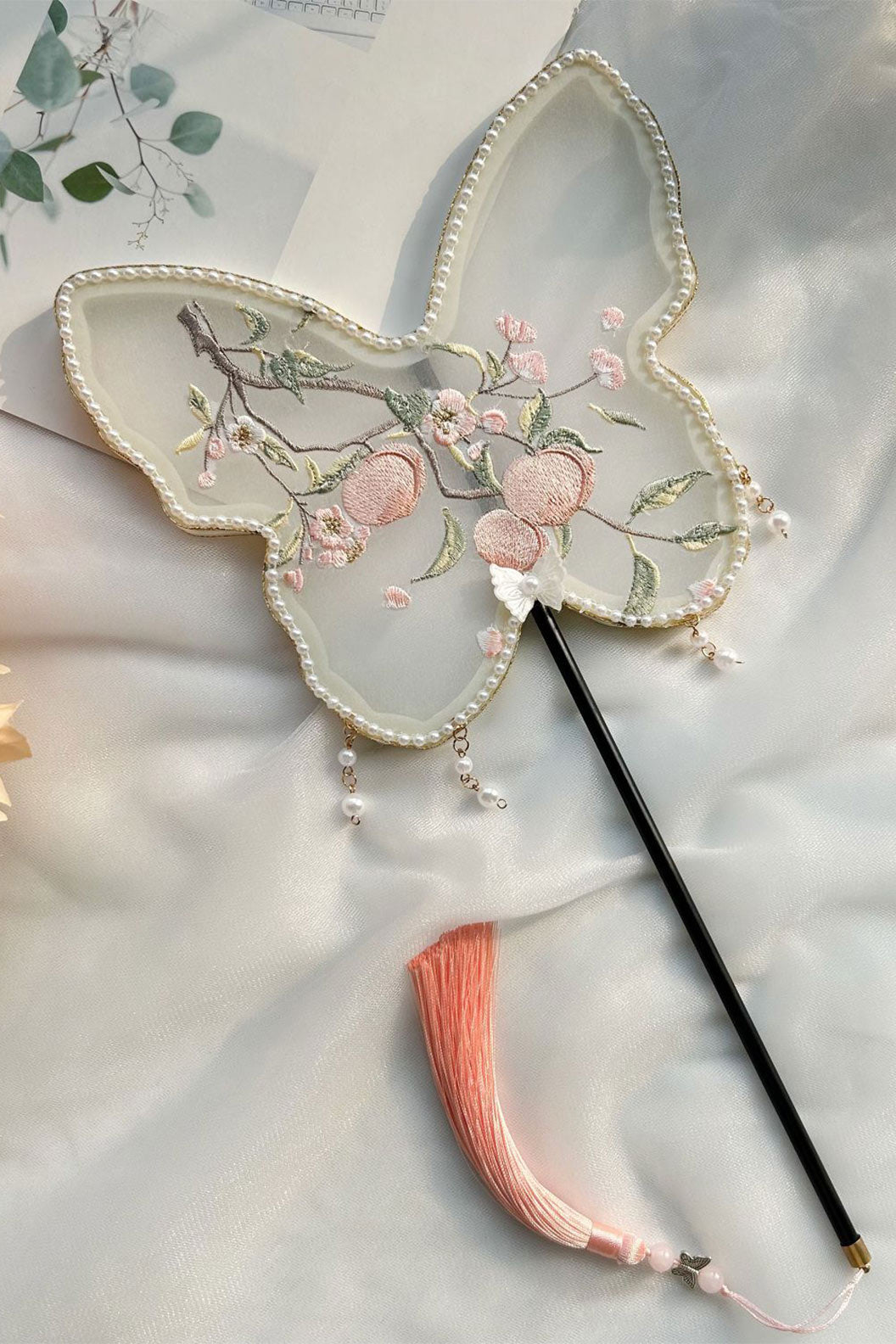 Chinese hand fan embroidered white ancient style with tassel