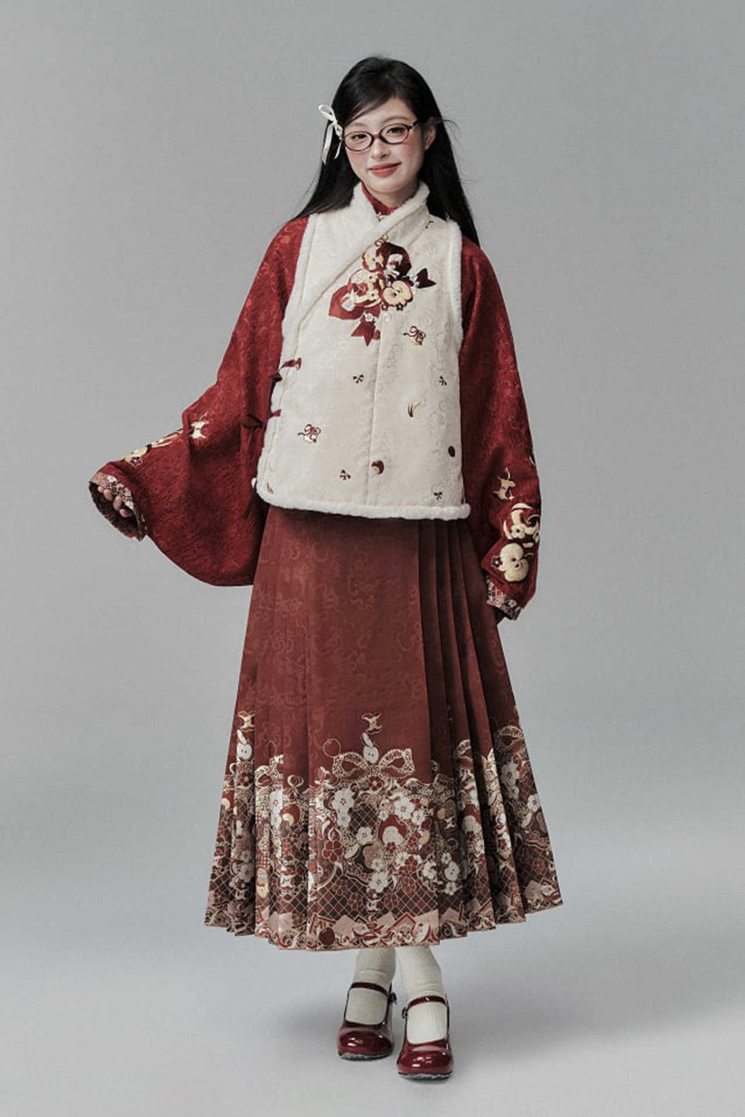 Chinese New Year Dress Embroidered Fashion Red Hanfu - qiyuan 祈愿