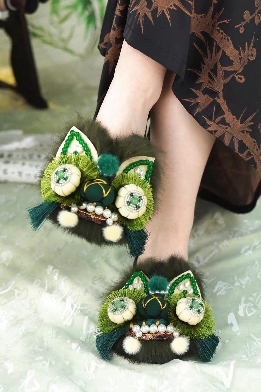 Embroidered Shoes Green Chinese Style Handmade Tiger Head Shoes