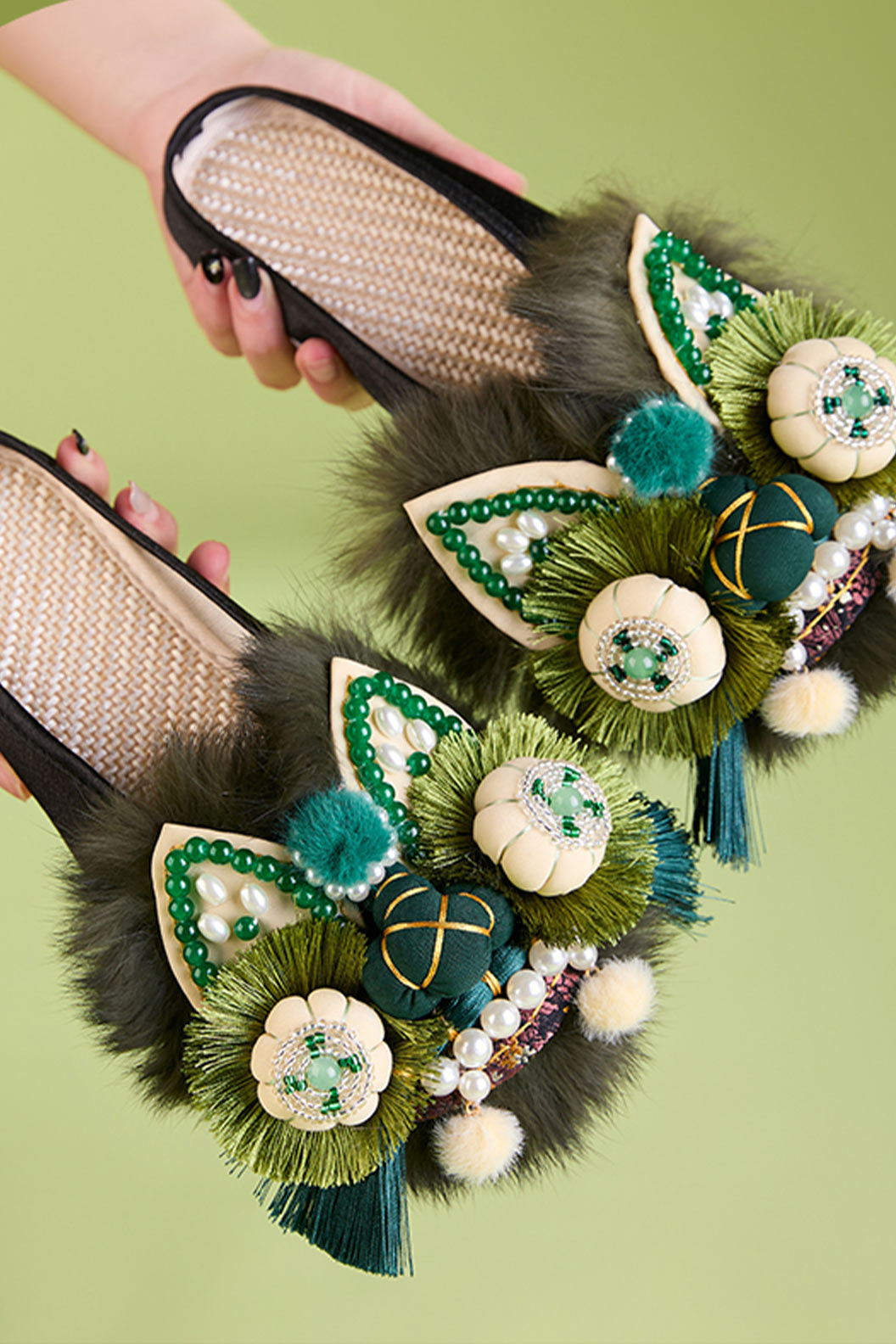 Embroidered Shoes Green Chinese Style Handmade Tiger Head Shoes