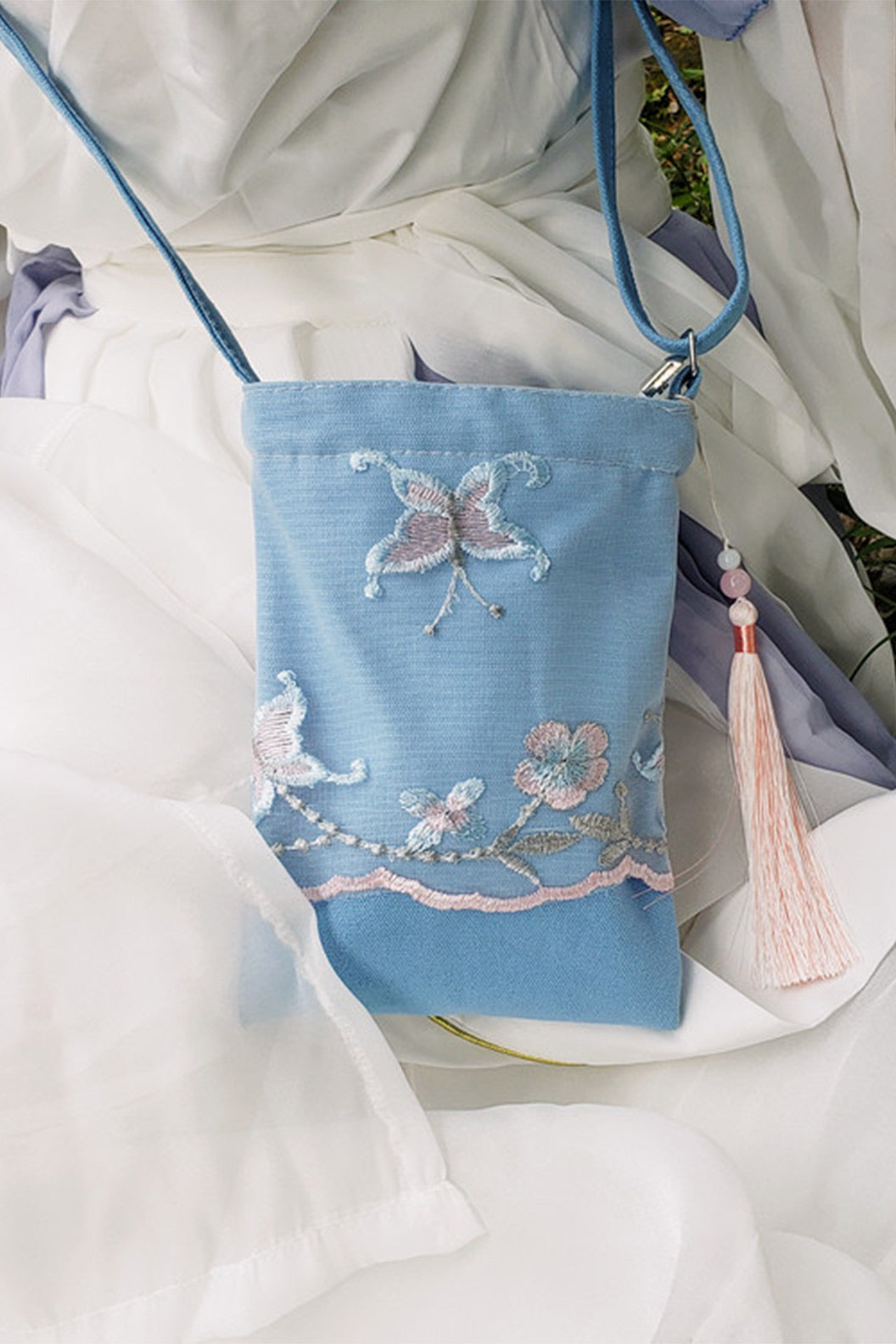 Embroidered Handbag Blue Lace Embroidery Crossbody Bag