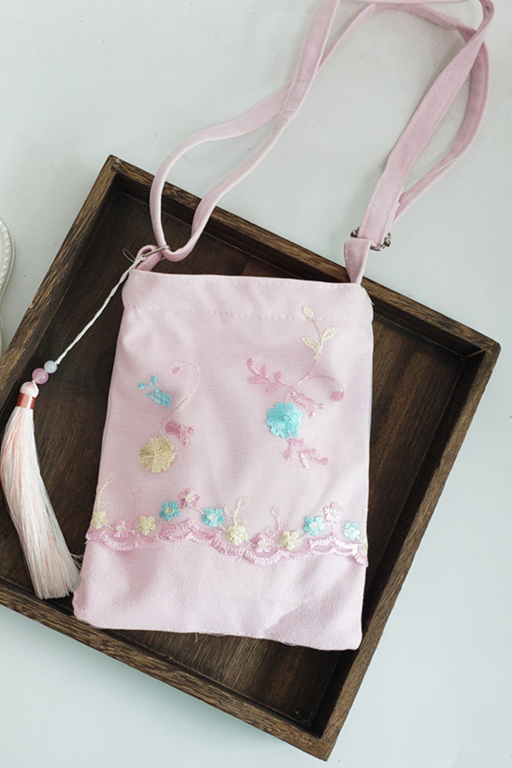 Embroidered Handbag Blue Lace Embroidery Crossbody Bag