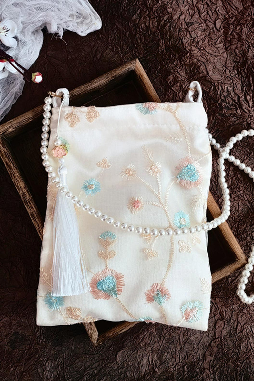 Embroidered Handbag Satin Small Square Bag for Song Dynasty