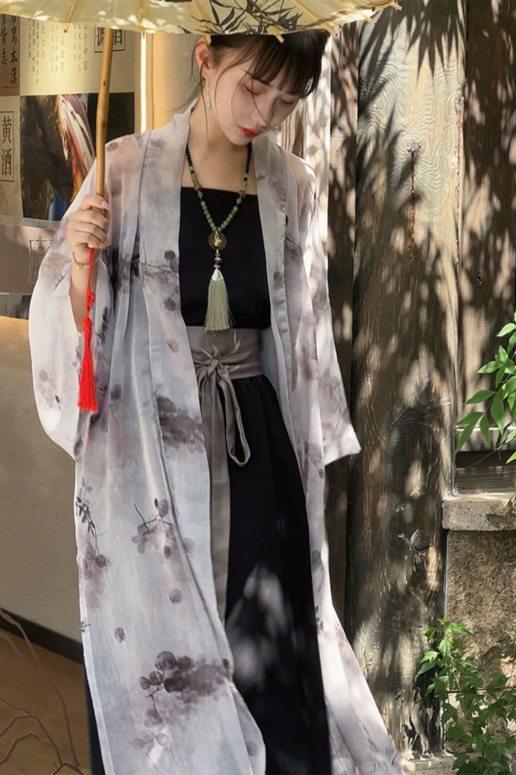 Ming Dynasty Black Hanfu with Four-Piece Set and Chinese Style - yangedu 烟霭渡
