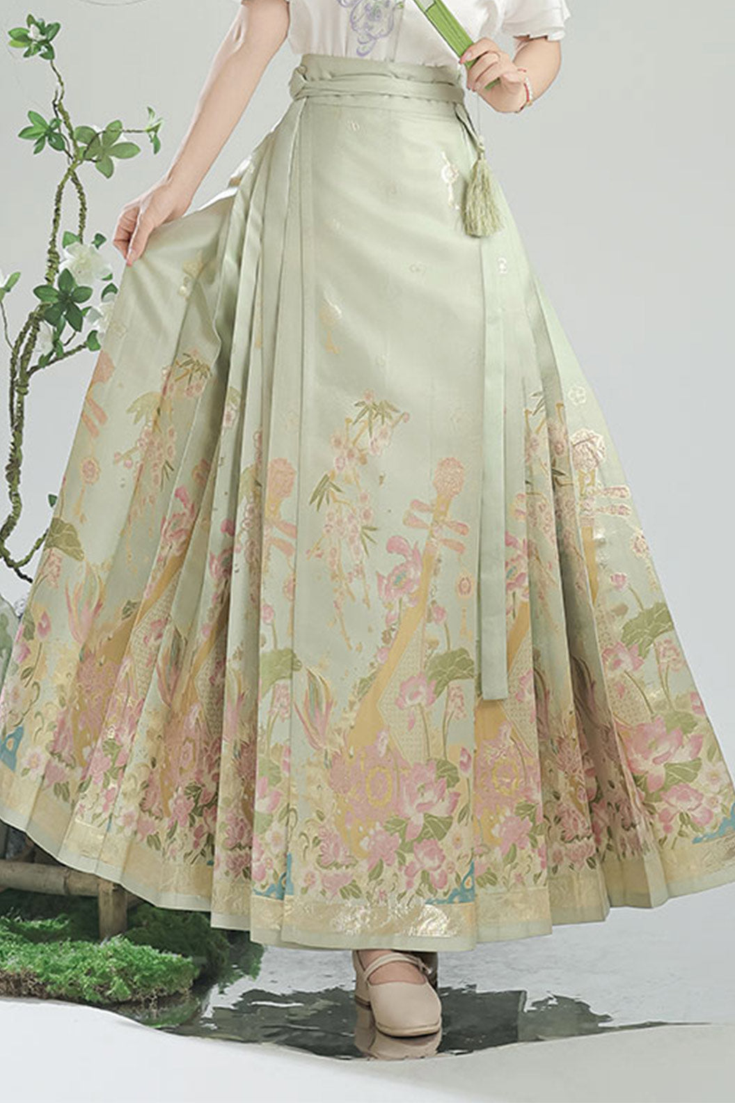 Ming Dynasty Green Hanfu Dress Ma Mian Skirt New Chinese Style - heying 荷影