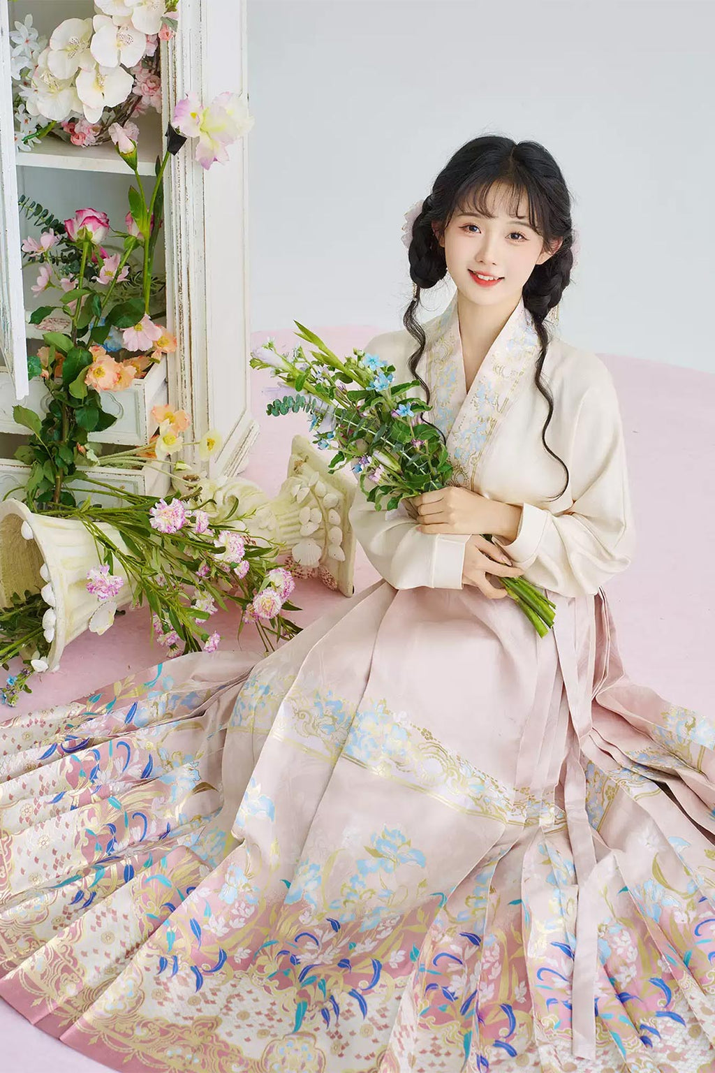 Ming Dynasty Hanfu clothing Ma Mian Skirt Brocade Imitation Makeup Pink Hanfu dress - yuanwei 鸢尾
