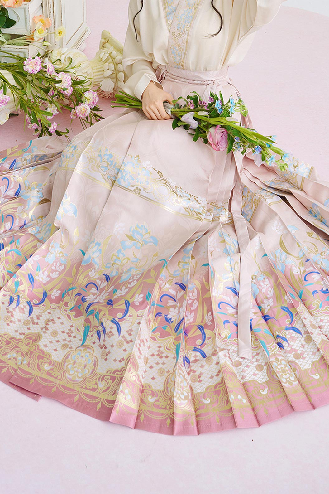 Ming Dynasty Hanfu clothing Ma Mian Skirt Brocade Imitation Makeup Pink Hanfu dress - yuanwei 鸢尾