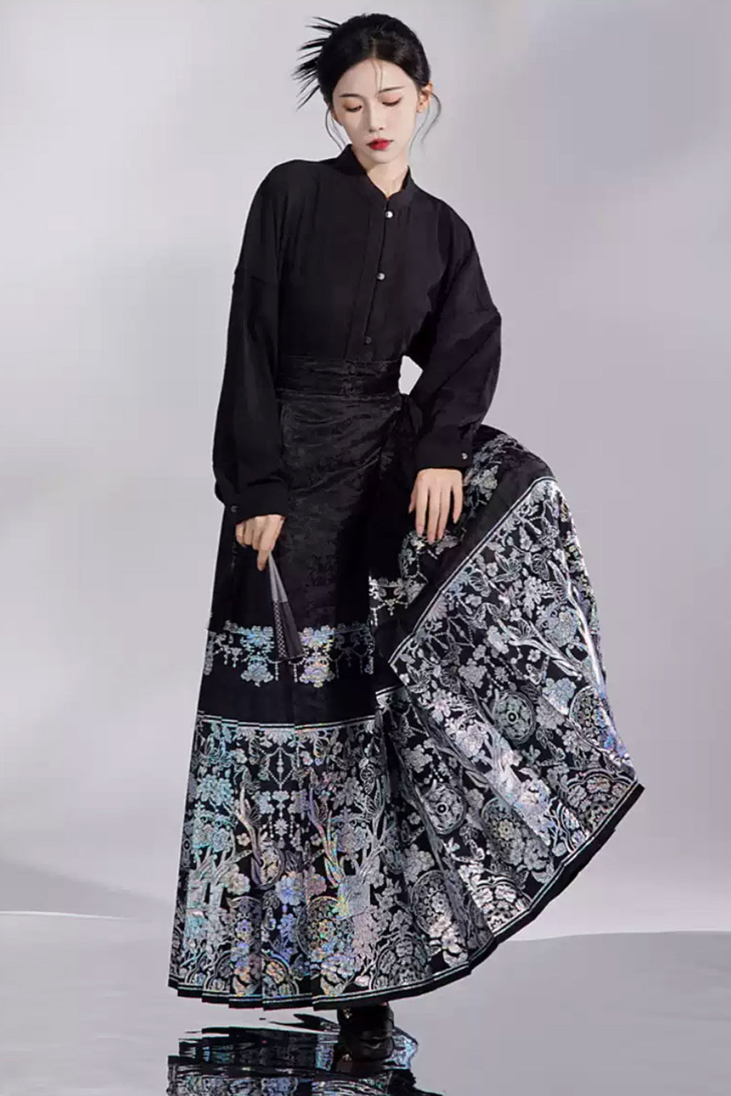 Ming Dynasty Hanfu clothing Ma Mian Skirt Luodian Autumn Winter Set Black Hanfu dress - shenlu 神鹿