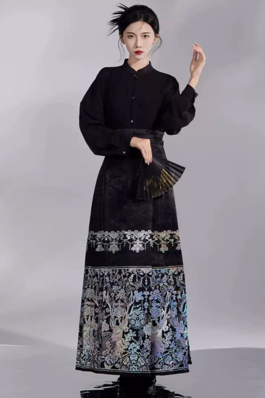 Ming Dynasty Hanfu clothing Ma Mian Skirt Luodian Autumn Winter Set Black Hanfu dress - shenlu 神鹿