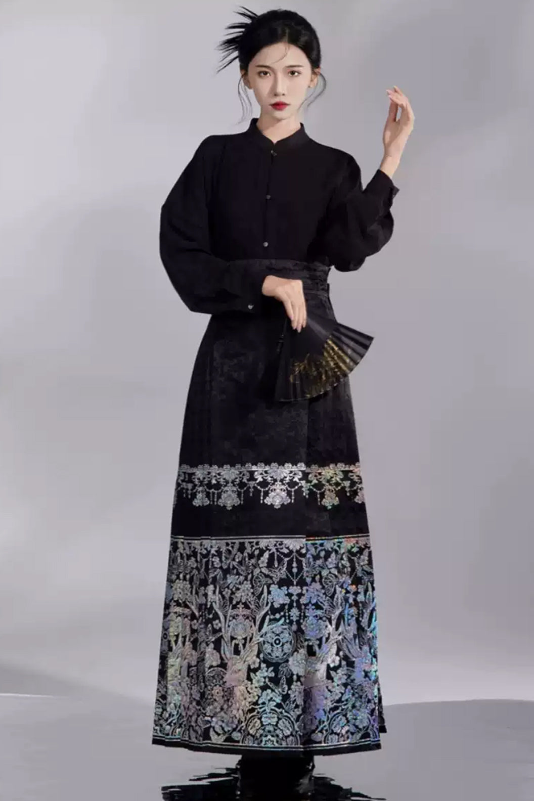 Ming Dynasty Hanfu clothing Ma Mian Skirt Luodian Autumn Winter Set Black Hanfu dress - shenlu 神鹿