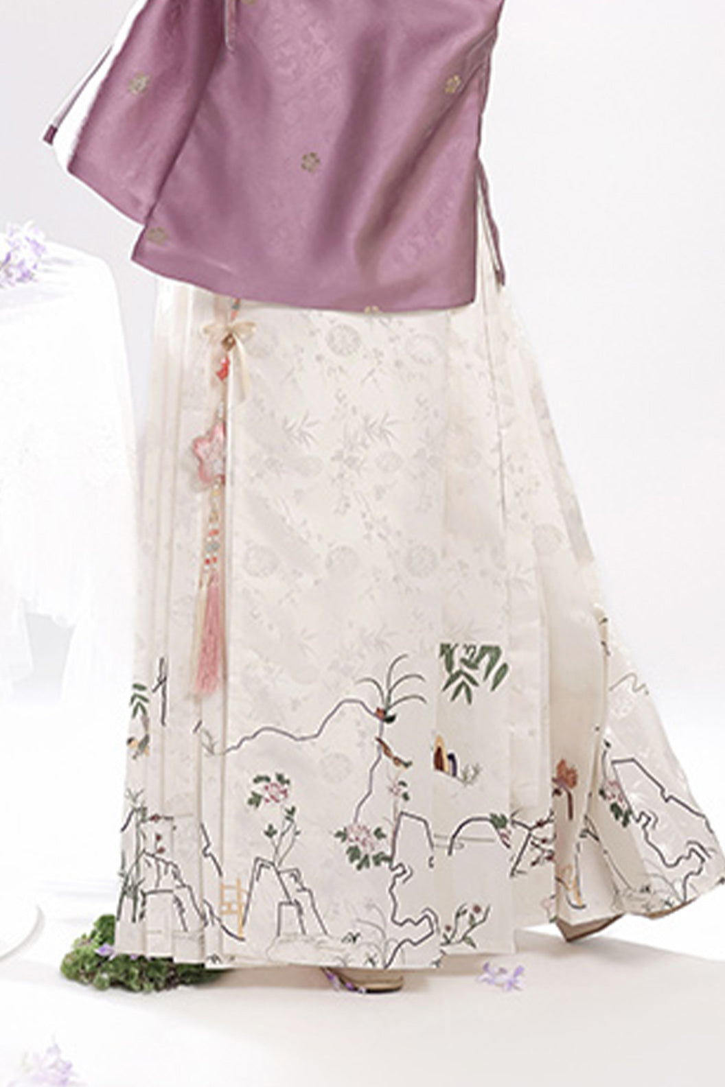 Ming Dynasty Multicolor Hanfu Dress Brocade Pipa Sleeves Ma Mianqun - baicaoxing 百草馨