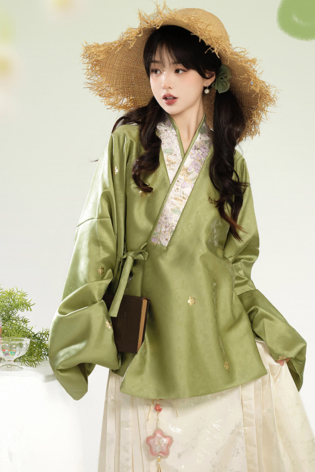 Ming Dynasty Multicolor Hanfu Dress Brocade Pipa Sleeves Ma Mianqun - baicaoxing 百草馨