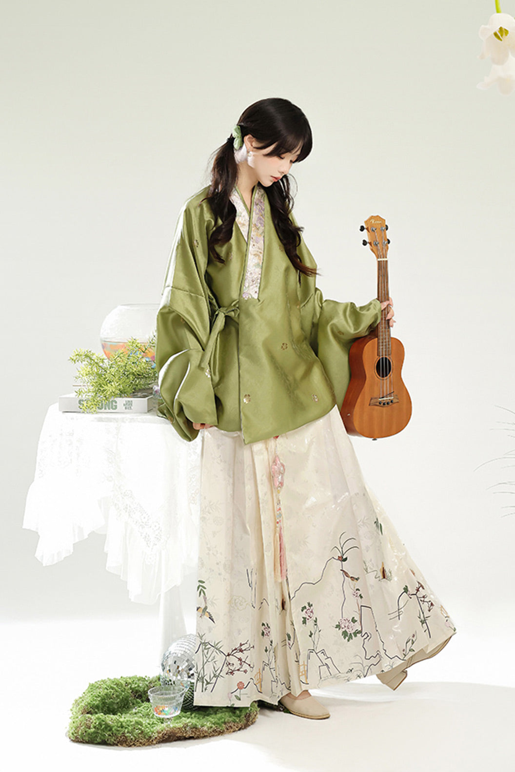 Ming Dynasty Multicolor Hanfu Dress Brocade Pipa Sleeves Ma Mianqun - baicaoxing 百草馨
