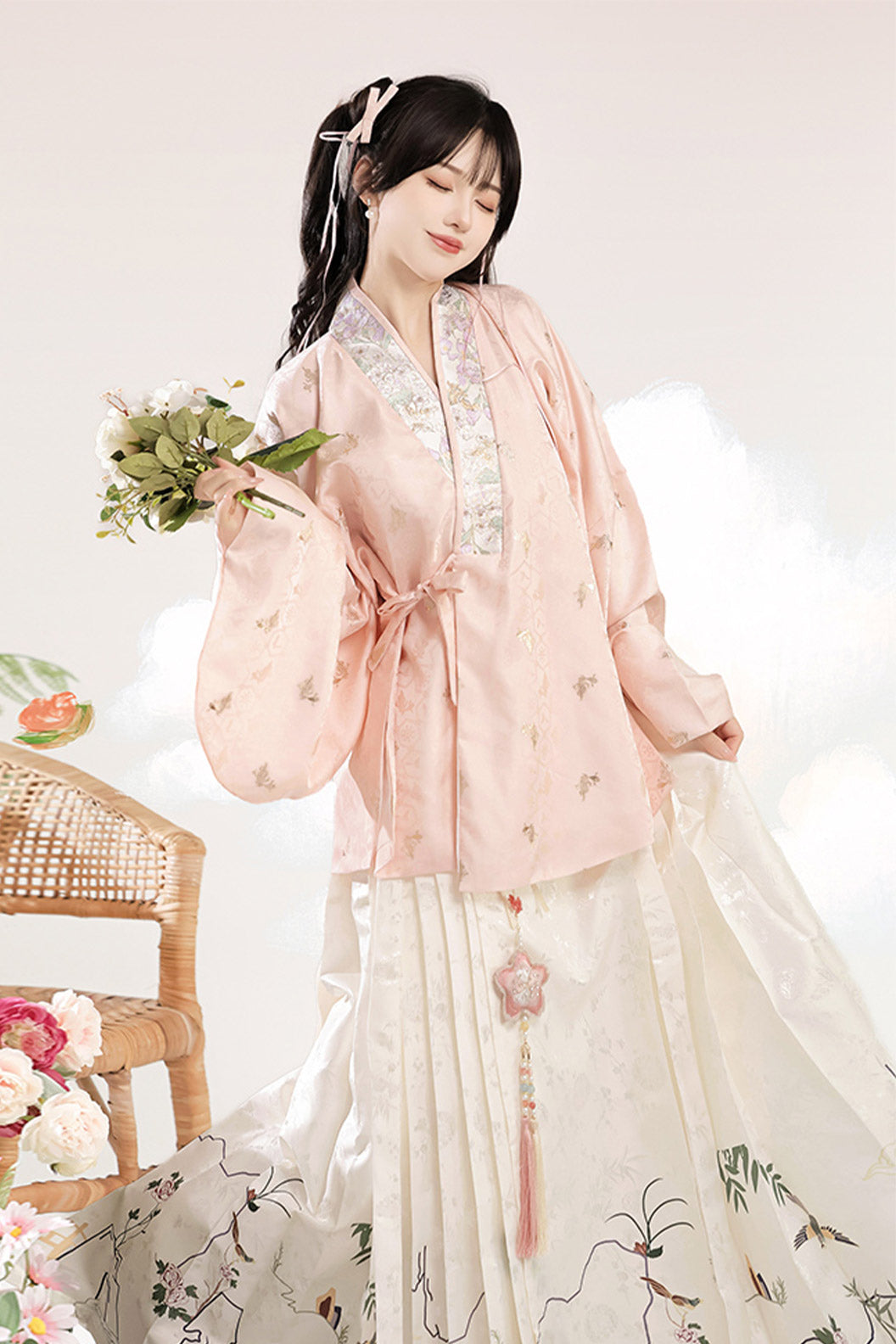 Ming Dynasty Multicolor Hanfu Dress Brocade Pipa Sleeves Ma Mianqun - baicaoxing 百草馨