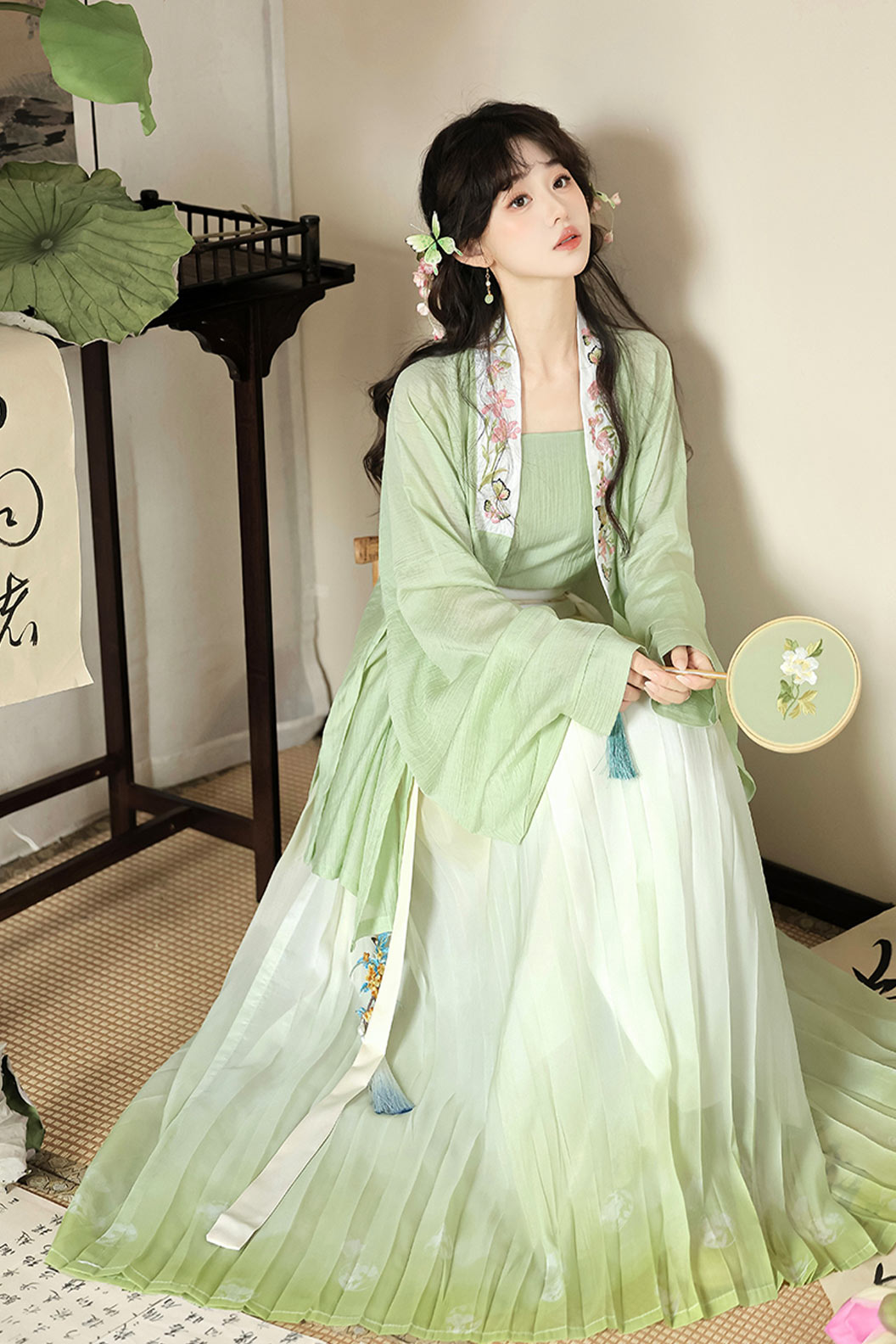 Ming Dynasty Pink Hanfu Dress Embroidery One Piece Pleated Skirt - huayan 花宴