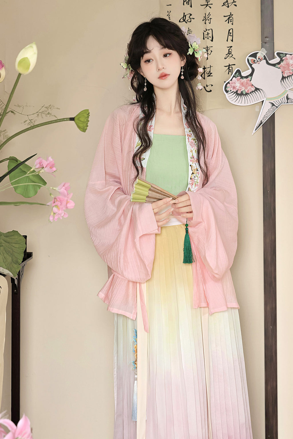 Ming Dynasty Pink Hanfu Dress Embroidery One Piece Pleated Skirt - huayan 花宴