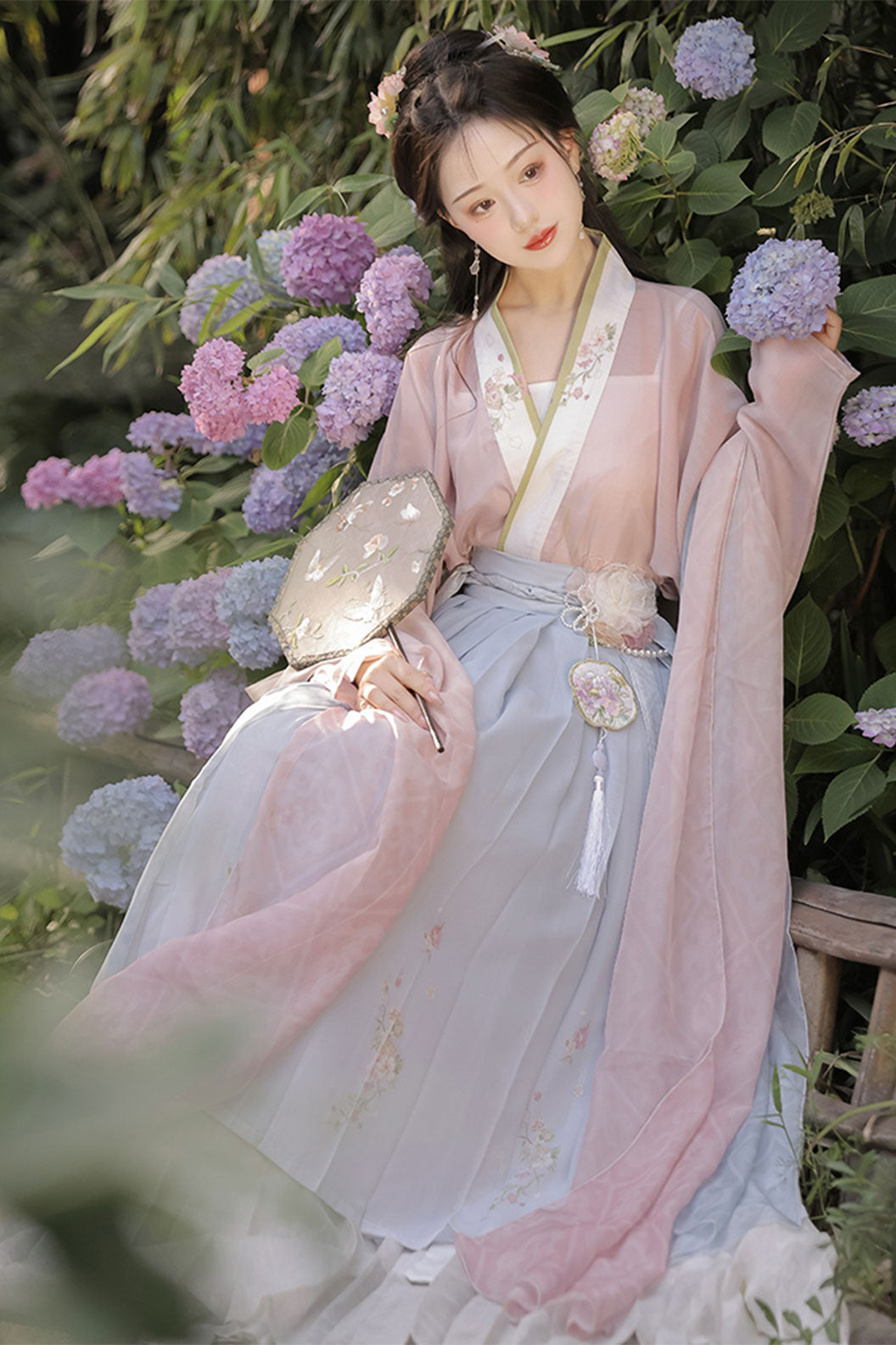 Ming Dynasty Pink Hanfu Dress Qi Yao Ruqun Skirt with Chinese Style and Tea Picking Era - caicha 采茶