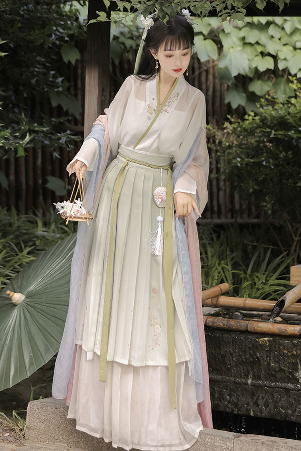 Ming Dynasty Pink Hanfu Dress Qi Yao Ruqun Skirt with Chinese Style and Tea Picking Era - caicha 采茶